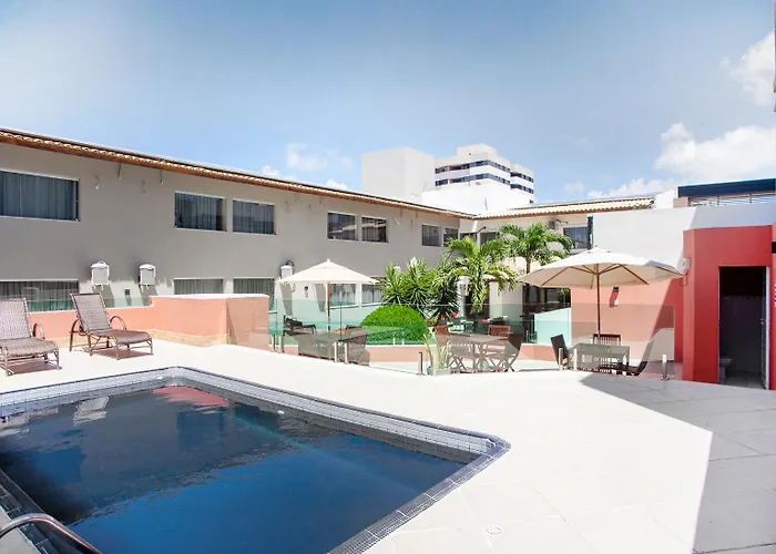 Oyo Alto Da Praia Hotel, Aracaju